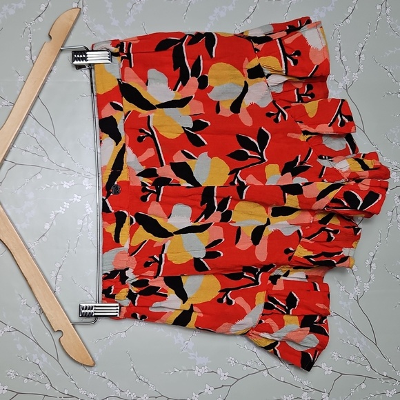 Billabong Women's Floral Shorts Size Small - Picture 5 of 5